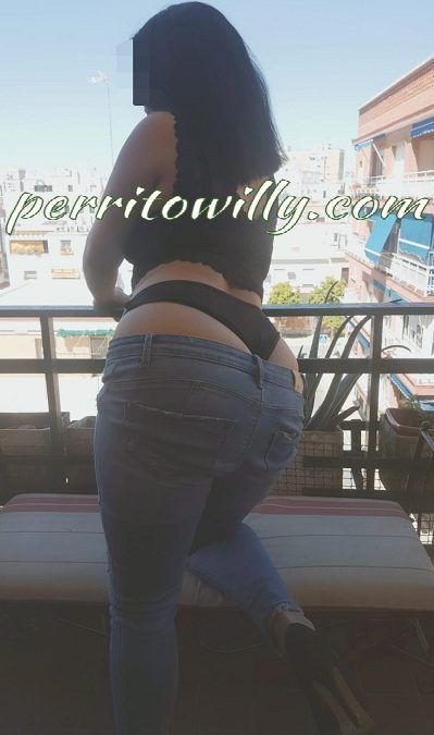 DE NUEVO EN SEVILLA JOVENCITA DE 24 AÑOS MUY DISCRETA (NERVION)