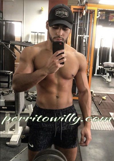 PABLO COLOMBIANO 20 AÑOS (8 FOTOS)