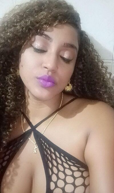 EN BORMUJOS CELESTE GUAPA MULATA 29 AÑOS (10 FOTOS)