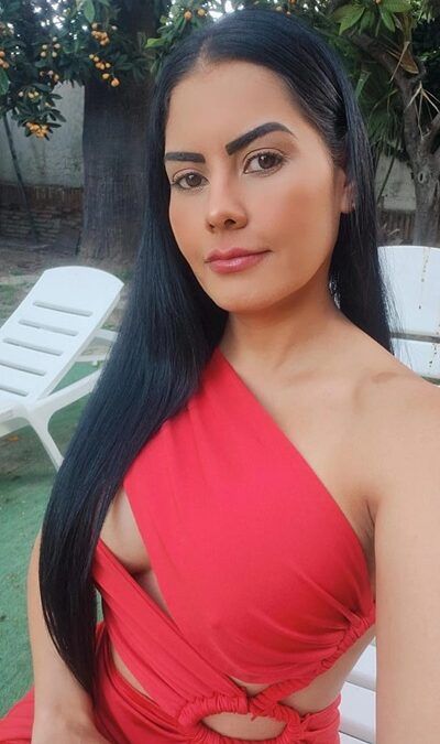 EN GINES SAMANTHA 28 AÑOS (1 VIDEO Y 4 FOTOS)