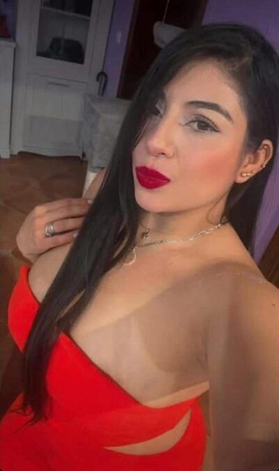 NICOL 25 AÑOS (12 FOTOS)
