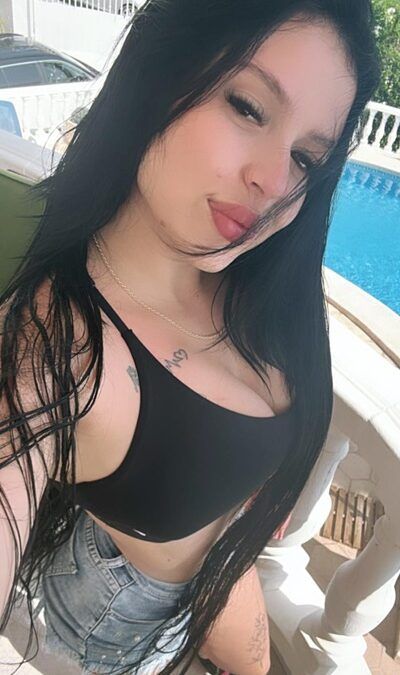 JIMENA 21 AÑOS VENEZOLANA (10 FOTOS)