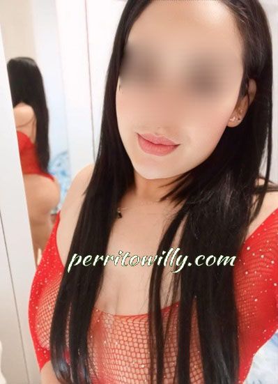 EN BORMUJOS SARA 27 AÑOS «SOY UNA CHICA NATURAL Y SUPER CARIÑOSA» (1 VIDEO Y 6 FOTOS)