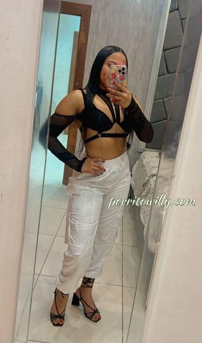 EN SAN JUAN DE AZNALFARACHE LILA 20 AÑOS (4 FOTOS)