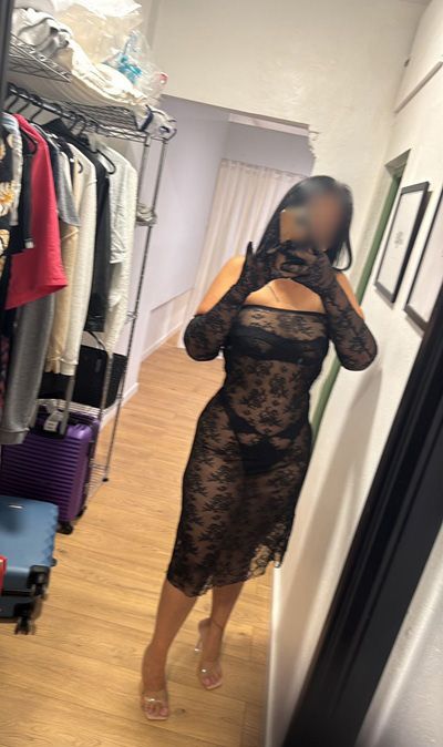 EN LA ALGABA DANNA 35 AÑOS (8 FOTOS)