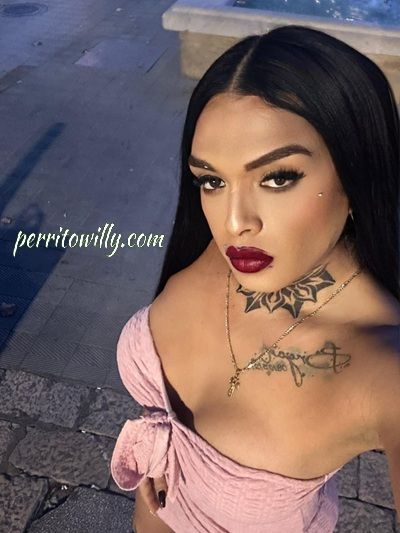 TRANSEXUAL CRISTAL 26 AÑOS (1 VIDEO Y 8 FOTOS)