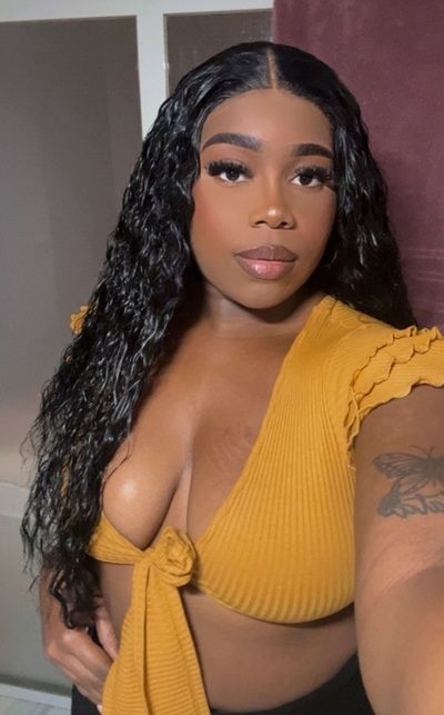 LORENA 25 AÑOS (5 FOTOS)