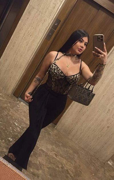 JULIANA 21 AÑOS (8 FOTOS)