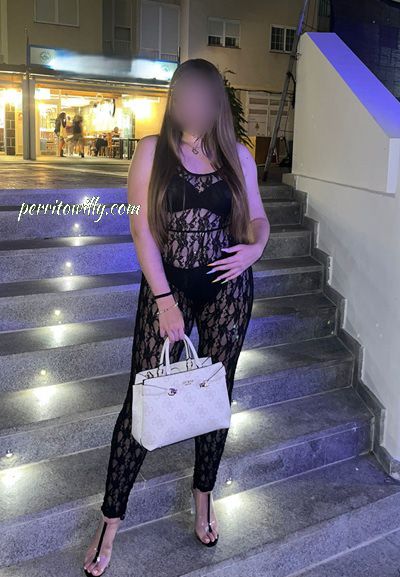 HANNA MASAJISTA ANDALUZA 25 AÑOS (4 FOTOS)