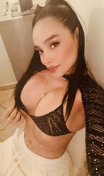 EN EL ALJARAFE CLOE 26 AÑOS (5 FOTOS)