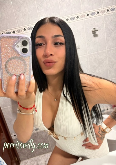 TRANSEXUAL HELLENA (1 VIDEO Y 8 FOTOS)