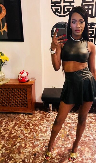 EN GELVES CHANEL 20 AÑOS (12 FOTOS)
