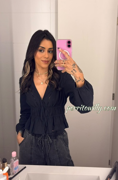 MARIA 24 AÑOS (1 VIDEO Y 9 FOTOS)
