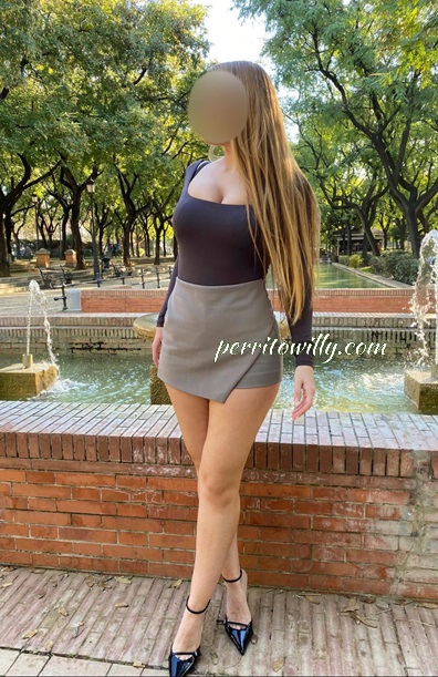 PAULA ESPAÑOLA ESTUDIANTE DE 24 AÑOS (4 FOTOS)