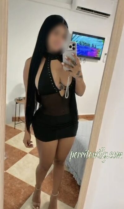 NHYCOL 25 AÑOS SOY UNA CHICA VENEZOLANA (5 FOTOS)