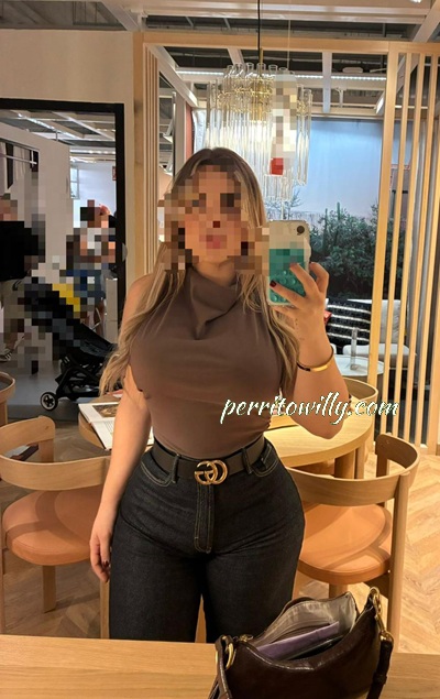TAMARA SEVILLANA RUBIA 29 AÑOS (4 FOTOS)
