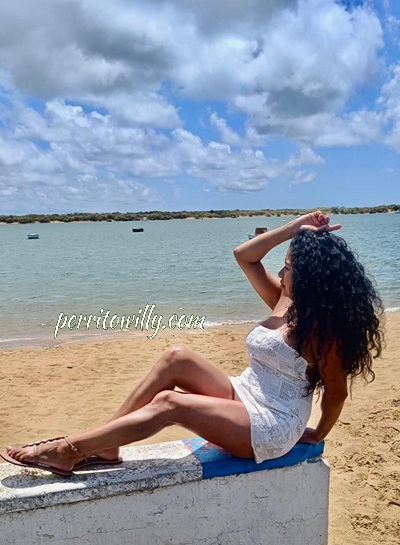 LEONA 34 AÑOS MADURITA LATINA